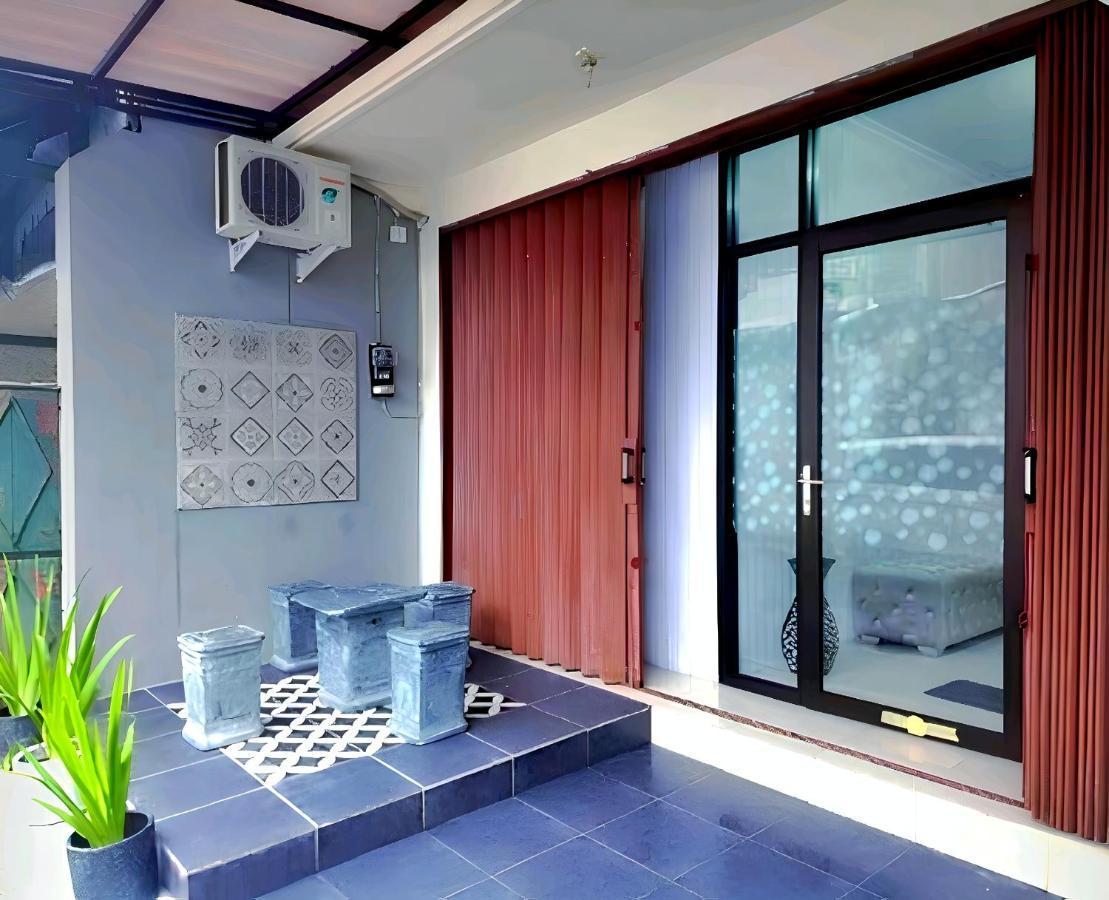 De Patuk Homestay Yogyakarta Exterior foto